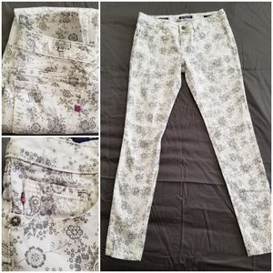 Vigoss Jagger Skinny - White & Grey Paisley Jeans